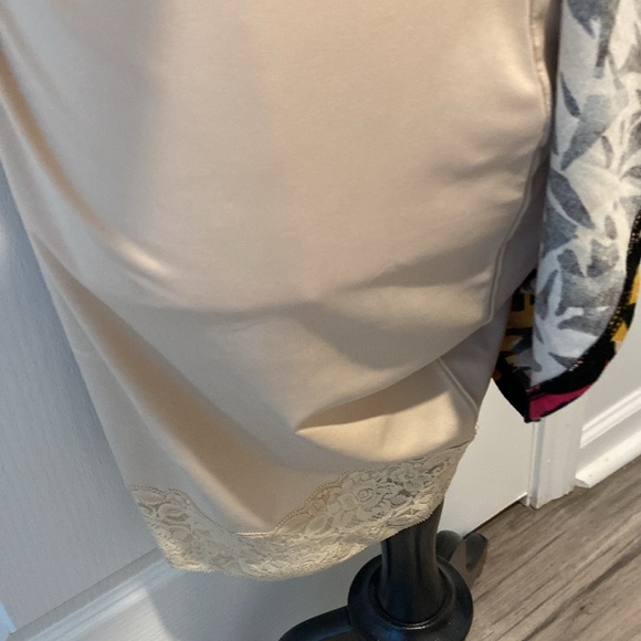 CHADWICKS FLORAL MIDI DRESS - Picture 5 of 7